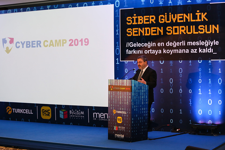 Turkcell Yönetim Kurulu Başkanı Ahmet Akça (5)